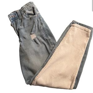 Like new girls Abercrombie 2 tone jeans size 9/10